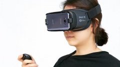 Продажи Samsung Gear VR с контроллером стартуют в апреле (12 фото + видео)
